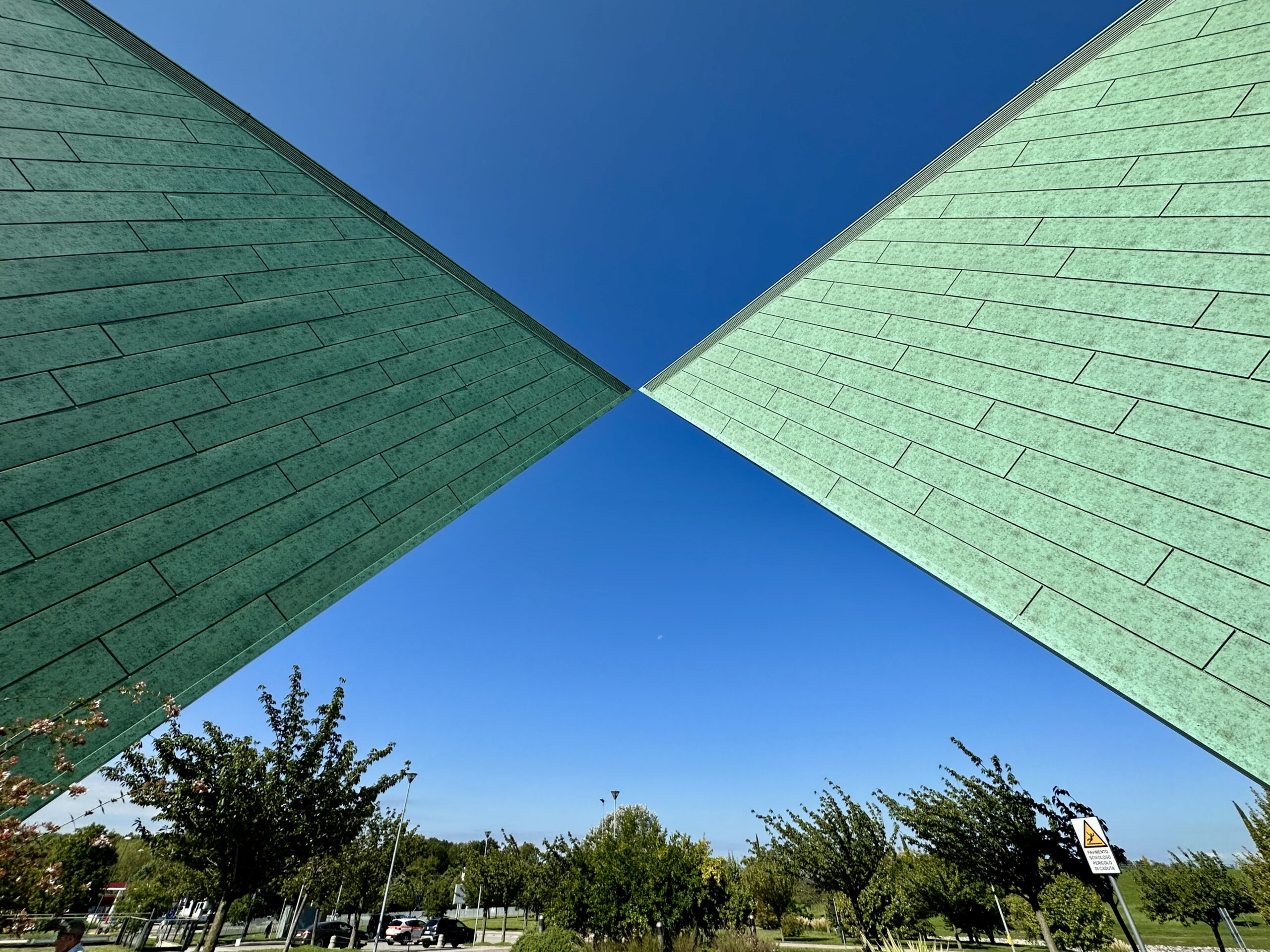 Un cerotto bio per riparare le cornee: le nuove frontiere della ricerca alla FBOV